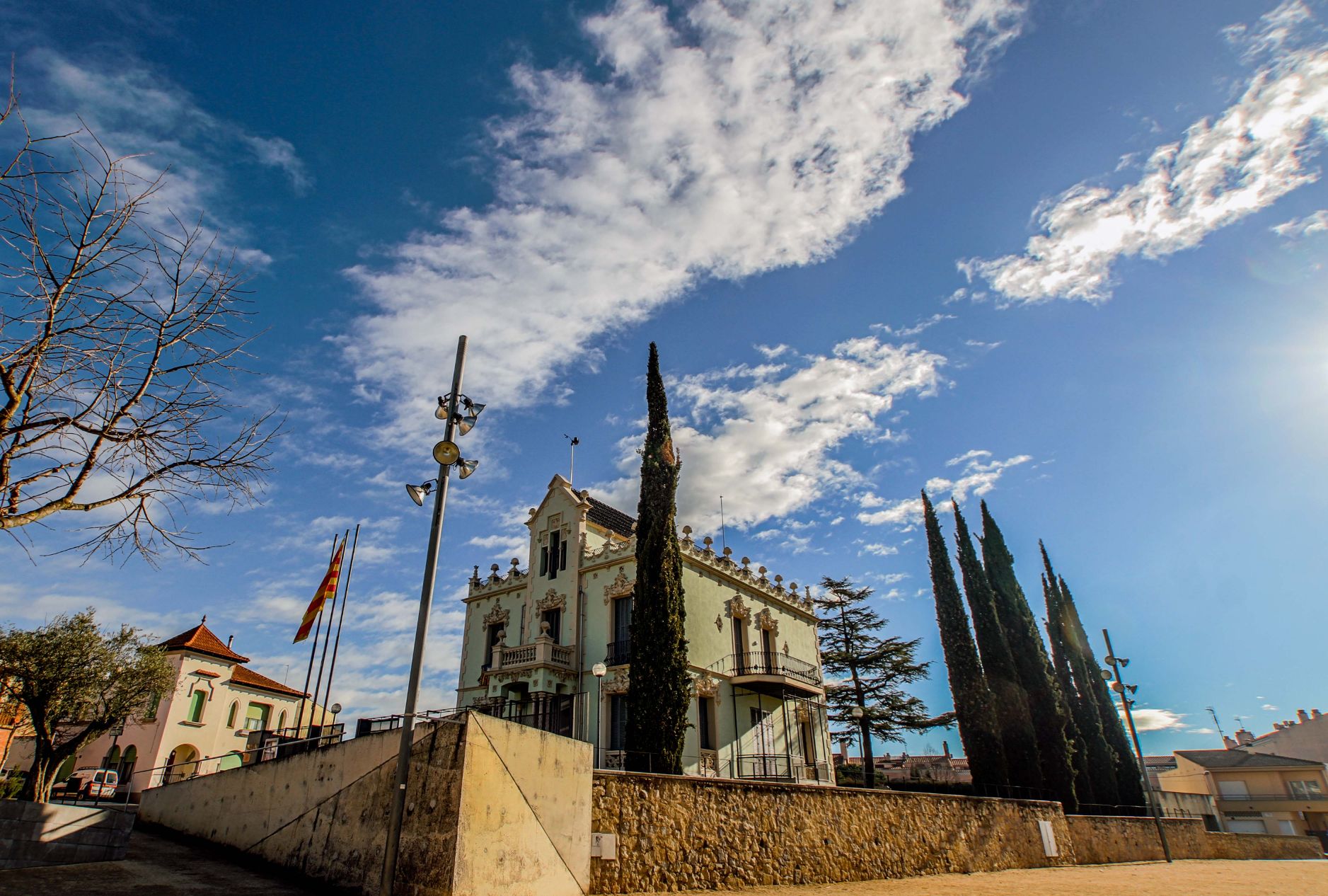 L'Ajuntament de Cassà contracta cinc joves en pràctiques de Garantia Juvenil