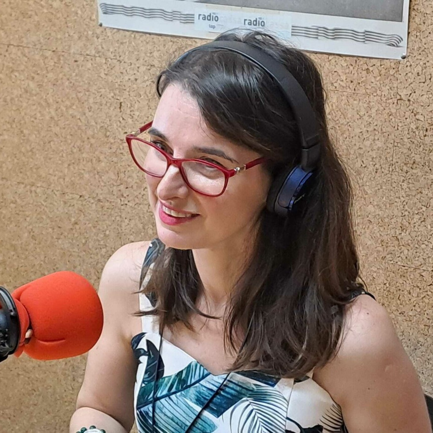 L'editora Marta Forment, al Cafè de la Ràdio