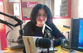 2025 03 06 06 03 2025 Va de poesia amb Susanna Gil
